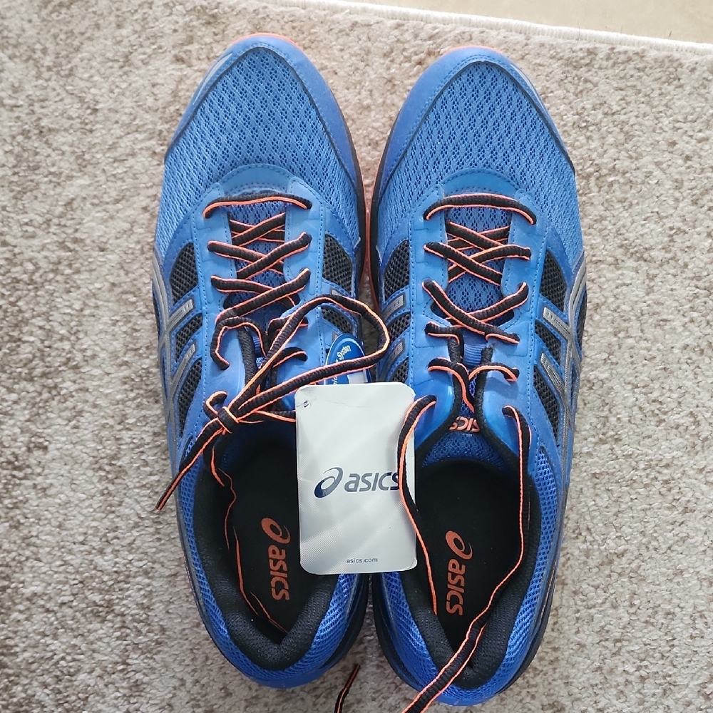 Asics Dynamic Blue Sneakers with Orange Laces